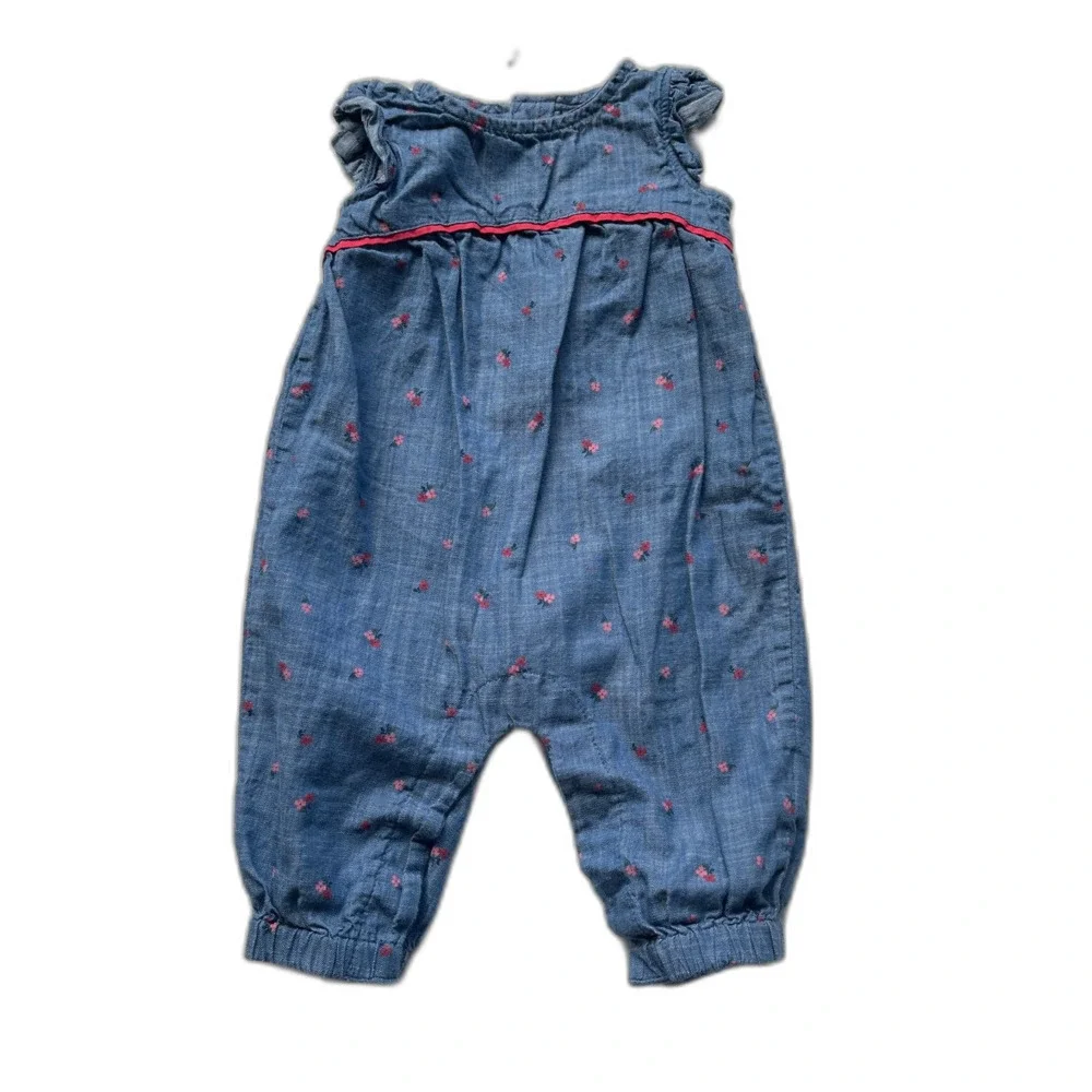 Baby Girl Carter's Just One You + Old Navy Clothes Bundle Size 0-3 months
